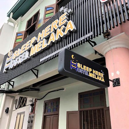 Sleep Here Hostel, Melaka Exterior photo